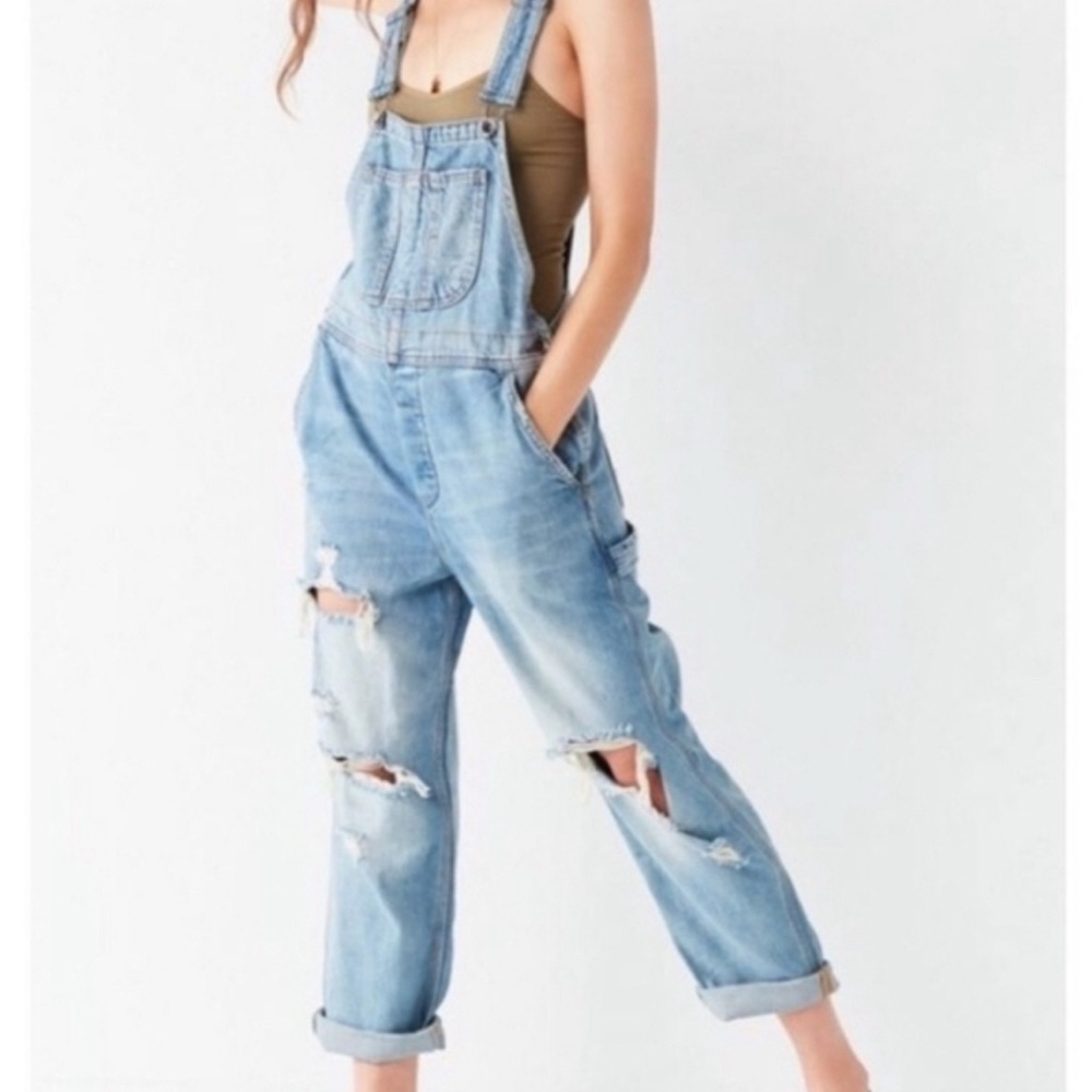 BDG Urban Outfitters Light Blue Denim Distressed, Oversized Overalls size small